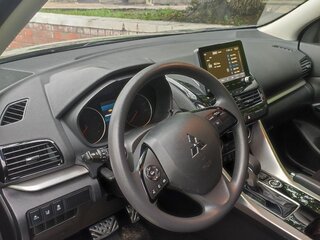 2021 Mitsubishi Eclipse Cross I Рестайлинг, белый, 2570000 рублей, вид 4
