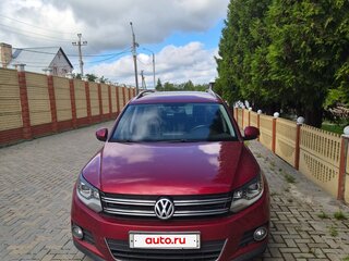 2011 Volkswagen Tiguan I Рестайлинг, красный, 1500000 рублей, вид 1