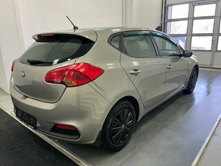 2015 Kia Ceed II, серебристый, 1095000 рублей, вид 4