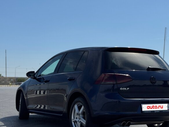 2013 Volkswagen Golf VII, синий, 1090000 рублей - вид 6