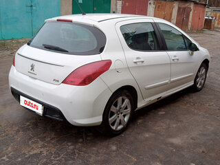 2013 Peugeot 308 I Рестайлинг, белый, 450000 рублей, вид 3