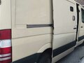 2011 Mercedes-Benz Sprinter, бежевый, 2000000 рублей - вид 1