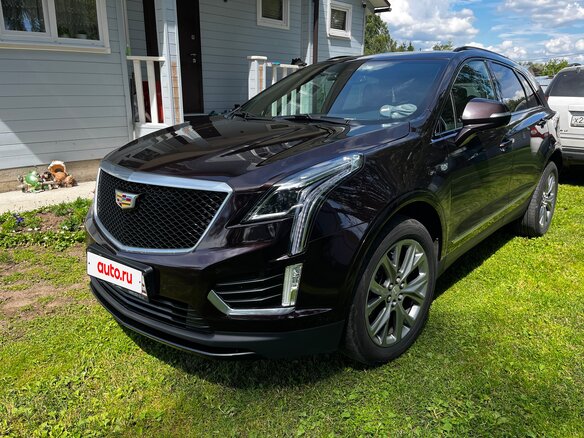 2021 Cadillac XT5 I Рестайлинг, красный, 3350000 рублей - вид 5