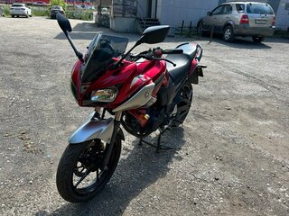 Yamaha FZR250