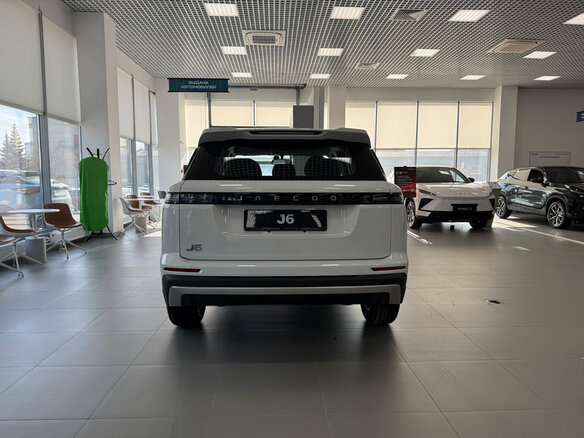 2026 Jaecoo J6, белый, 2330000 рублей - вид 3