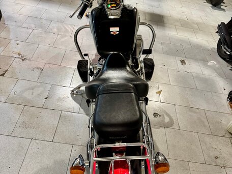 2010 Honda Shadow 750, серебристый, 500000 рублей, вид 5