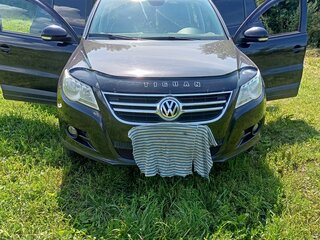 2008 Volkswagen Tiguan I, чёрный, 750000 рублей, вид 1