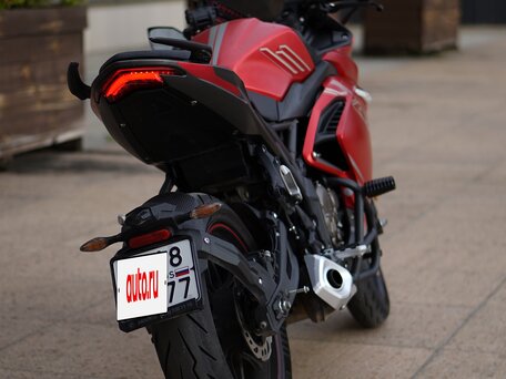 2024 Voge 300RR, красный, 316000 рублей, вид 2