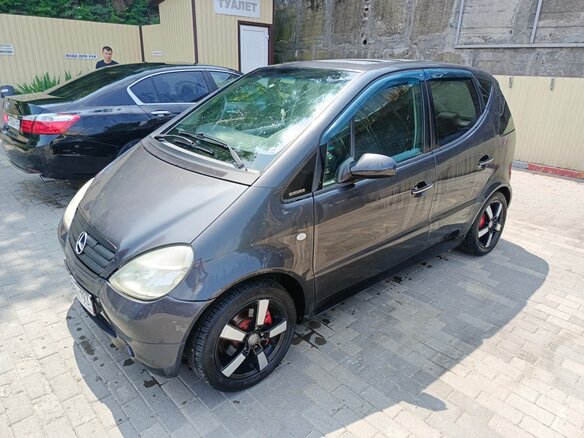 2000 Mercedes-Benz A-Класс 140 I (W168), серый, 265000 рублей