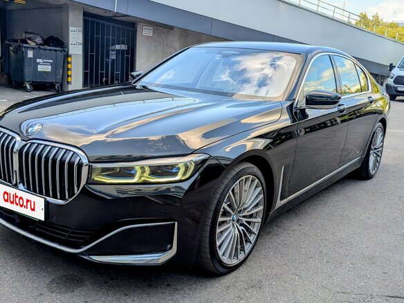 2019 BMW 7 серии 750i xDrive VI (G11/G12) Рестайлинг, чёрный, 6400000 рублей
