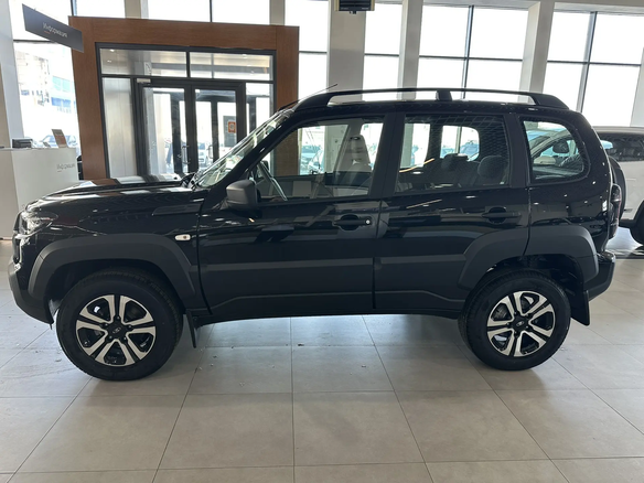 2026 Lada (ВАЗ) Niva Travel I Рестайлинг, чёрный - вид 6