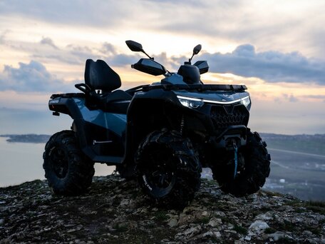 2024 CFMoto CFORCE 1000 EPS LTD, серый, 1370000 рублей, вид 1
