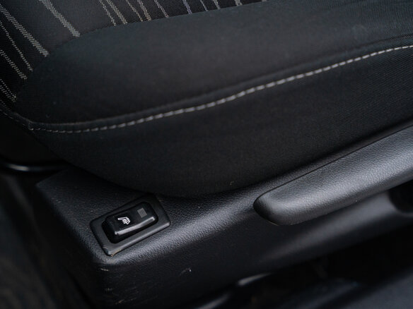 2008 Mazda 2 II (DE), серебристый - вид 12