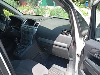 2012 Opel Zafira B Рестайлинг, белый, 725000 рублей, вид 5