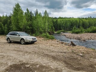 2006 Subaru Outback III, золотистый, 950000 рублей, вид 4