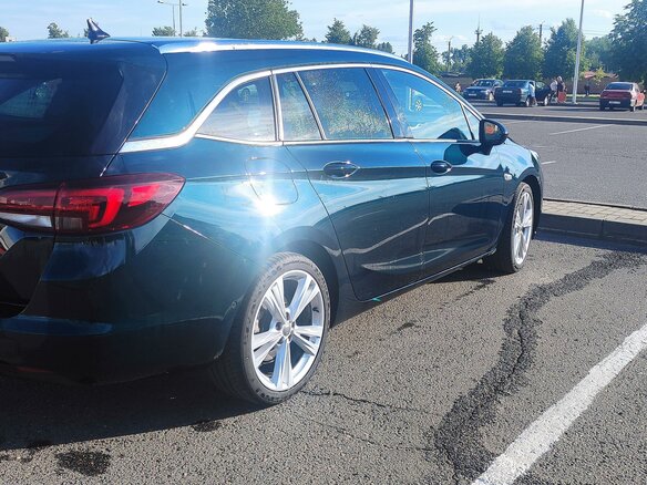 2019 Opel Astra K, зелёный, 1259246 рублей - вид 2