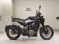2022 Husqvarna Svartpilen 401, чёрный, 540000 рублей