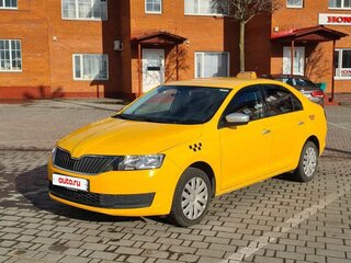2017 Skoda Rapid I, жёлтый, 790000 рублей, вид 4