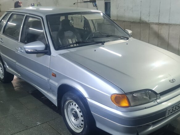 2004 Lada (ВАЗ) 2115, серебристый, 205000 рублей - вид 2
