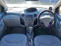 2001 Toyota Vitz I (P10), розовый, 399000 рублей - вид 9