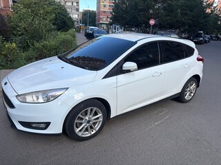 2015 Ford Focus III Рестайлинг, белый, 1200000 рублей, вид 1