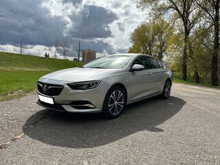 2018 Buick Regal VI, серебристый, 1393067 рублей, вид 1