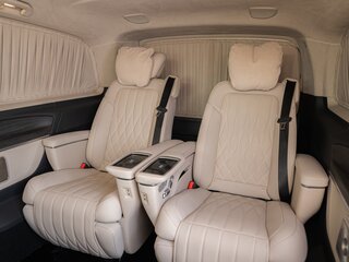 2025 Mercedes-Benz V-Класс Extra Long 300 d экстра длинный III (W447) Рестайлинг 2, чёрный, 22490000 рублей, вид 5