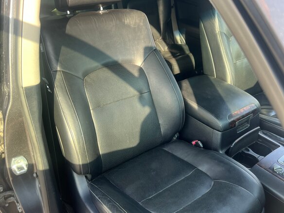 2012 Toyota Land Cruiser 200 Series Рестайлинг 1, серый, 3450000 рублей - вид 10