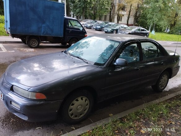 1997 Mitsubishi Galant VII, серый, 180000 рублей - вид 4