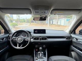 2025 Mazda CX-5 II Рестайлинг, серый, 2300000 рублей, вид 4