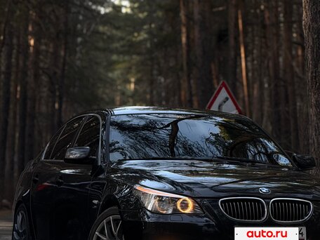 2009 BMW 5 серии 530xi V (E60/E61) Рестайлинг, чёрный, 935000 рублей, вид 1