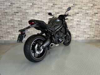 2023 Honda CB 650R, чёрный, 973000 рублей, вид 5
