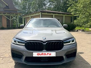 2021 BMW 5 серии 530d xDrive VII (G30/G31/G38) Рестайлинг, серый, 3650000 рублей, вид 3