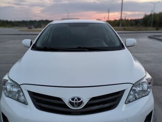 2012 Toyota Corolla X (E140, E150) Рестайлинг, белый, 1050000 рублей, вид 3