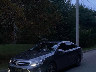 2014 Toyota Camry VII (XV50) Рестайлинг, серый, 1750000 рублей, вид 1