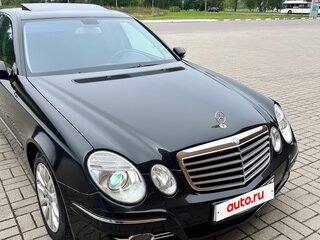 2006 Mercedes-Benz E-Класс 220 III (W211, S211) Рестайлинг, чёрный, 700000 рублей, вид 5