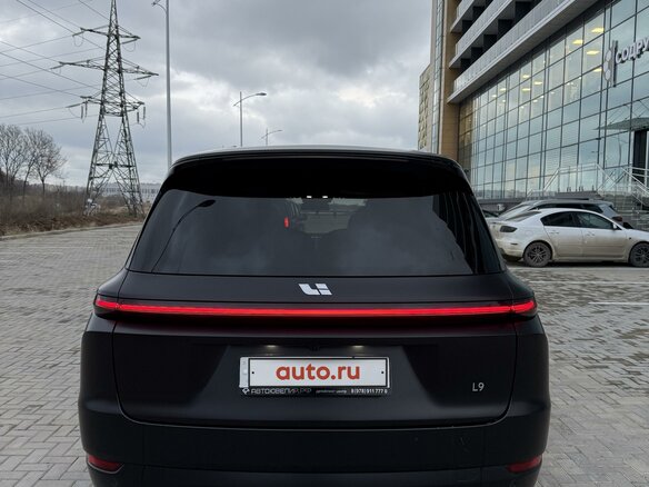 2024 Li Auto (Lixiang) L9 52.3 kWh I Рестайлинг, чёрный, 9000000 рублей - вид 3