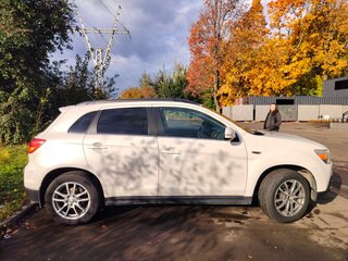 2011 Mitsubishi ASX I, белый, 1150000 рублей, вид 4