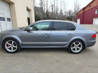 2011 Skoda Superb II, серебристый, 1000000 рублей, вид 2