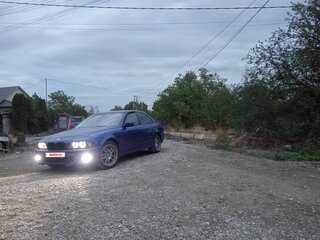 1998 BMW 5 серии 520i IV (E39), синий, 650000 рублей, вид 2