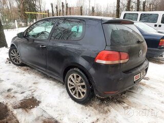 2010 Volkswagen Golf VI, чёрный, 506570 рублей, вид 2