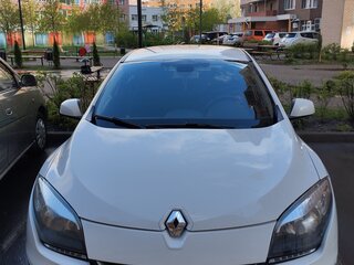 2012 Renault Megane III, белый, 850000 рублей, вид 1