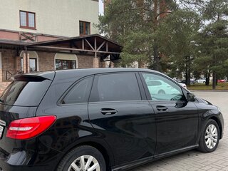 2013 Mercedes-Benz B-Класс 180 II (W246), чёрный, 1399000 рублей, вид 4