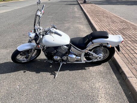 2005 Yamaha XVS400 Drag Star, белый, 400000 рублей, вид 5