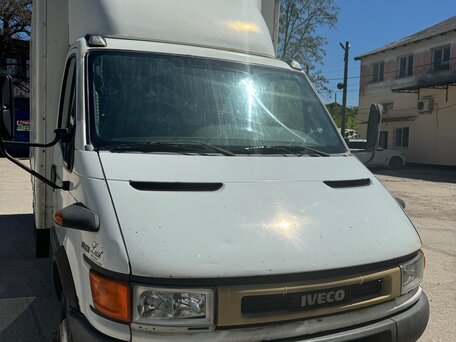 2005 Iveco Daily, белый, 1198000 рублей, вид 1