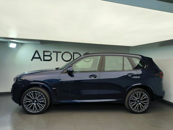 2025 BMW X5 40i IV (G05/G18) Рестайлинг, синий - вид 26