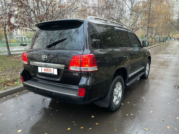 2011 Toyota Land Cruiser 200 Series, чёрный, 3200000 рублей - вид 5