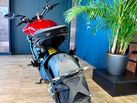 2026 Ducati XDiavel V4, красный, 3600000 рублей, вид 4