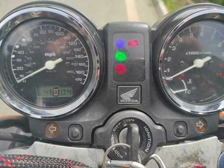 2006 Honda CB 900F Hornet, пурпурный, 530000 рублей, вид 1