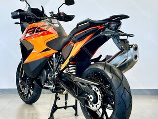 2024 KTM 1290 Super Adventure S, чёрный, 2299000 рублей, вид 3